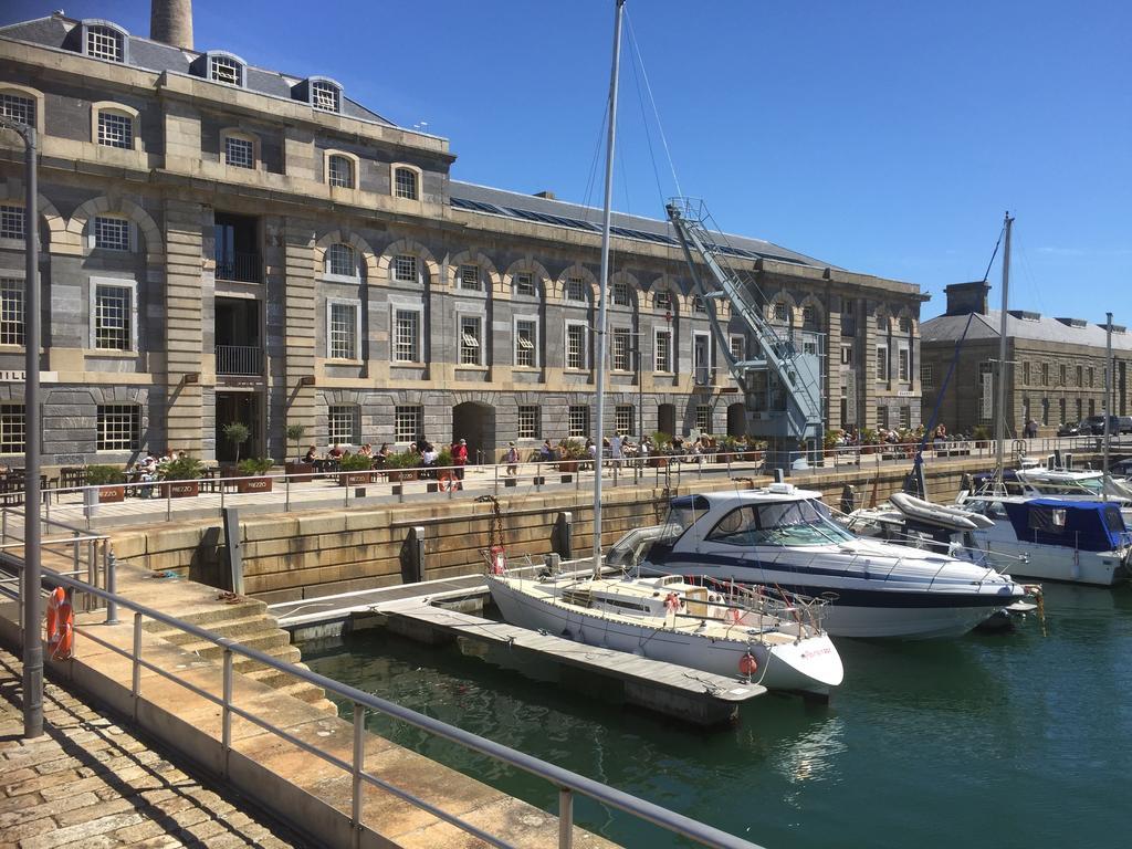 Mayflower Apartments, Royal William Yard Plymouth Extérieur photo